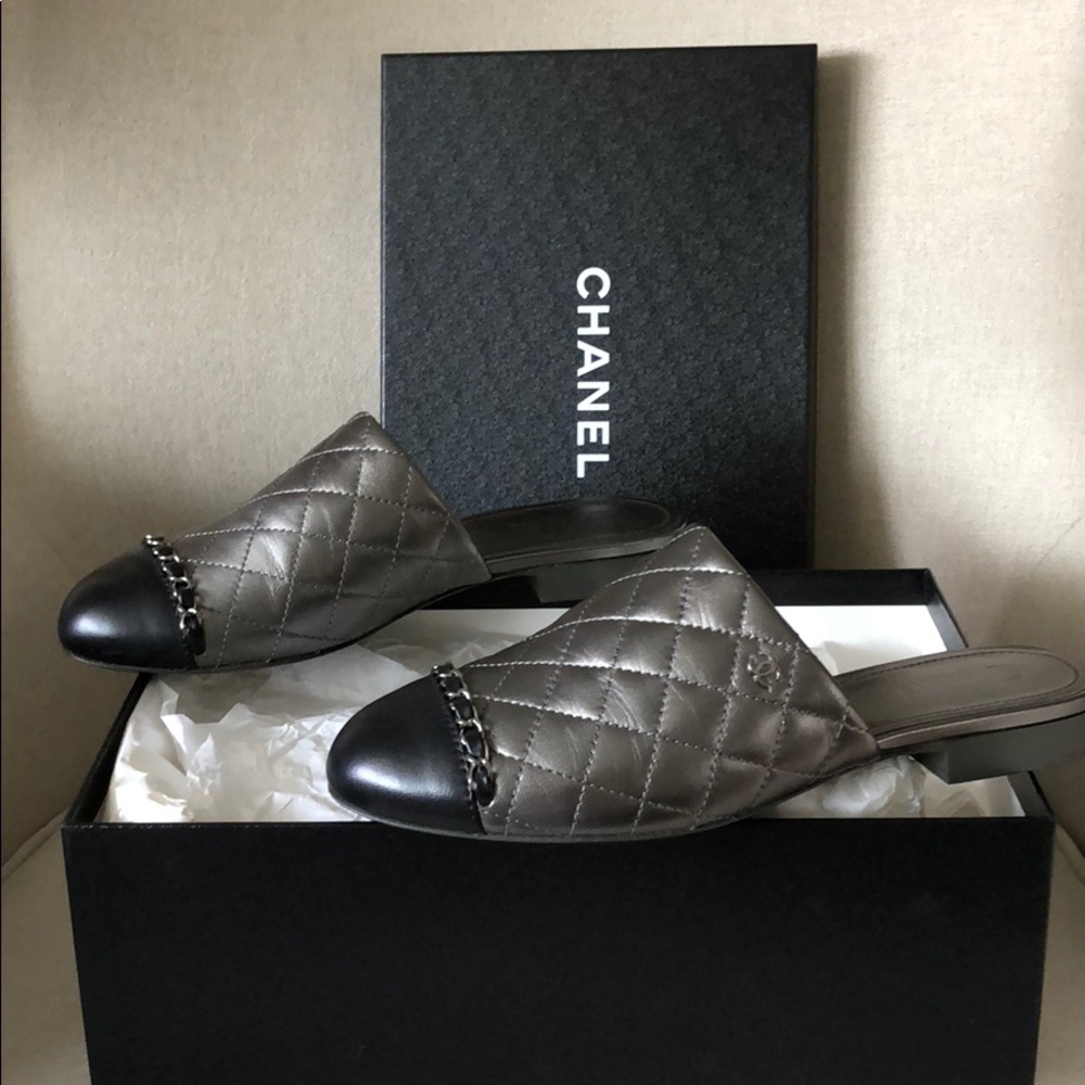 Chanel Mules , 💯 authentic , New